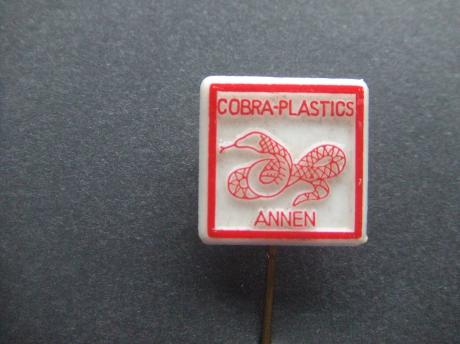 Annen ( Drenthe) Cobra plastics rood-wit